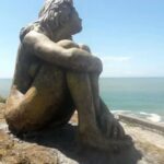 Misterio en Mar del Plata por la aparición de una escultura: buscan al autor anónimo